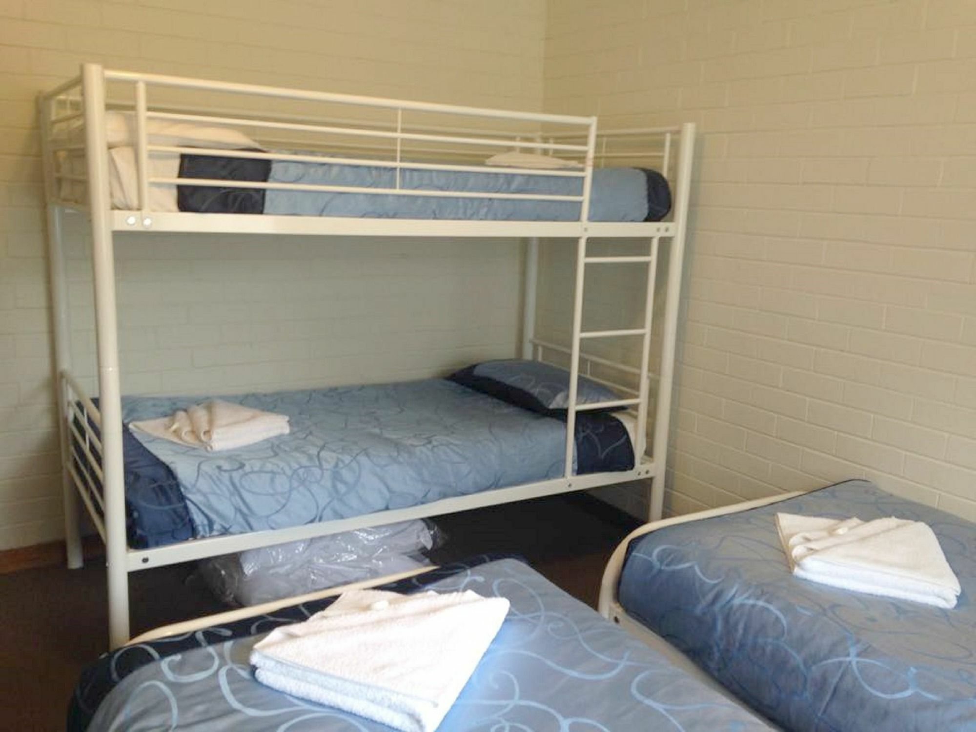 Emu Beach Chalets Albany Buitenkant foto